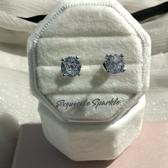 💖Silver Filled Brilliant Cut Heart Prong Diamond (Lab) Stud Earrings - Picture 11 of 17